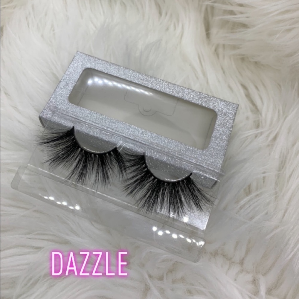 Mink Lash extensions - Picture 7 of 9